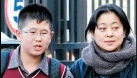 倪萍的儿子得的什么病