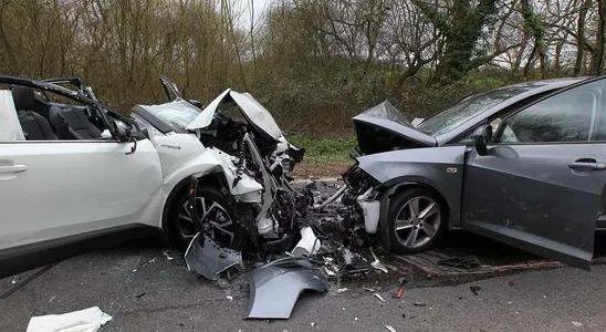 上海凉城路交通事故已致2死5伤,造成此事故的原因是什么?