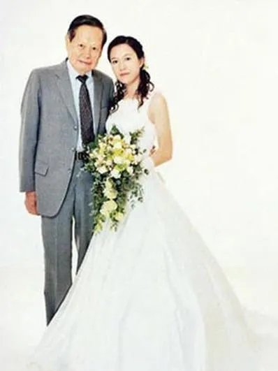 杨振宁遗产辟谣
