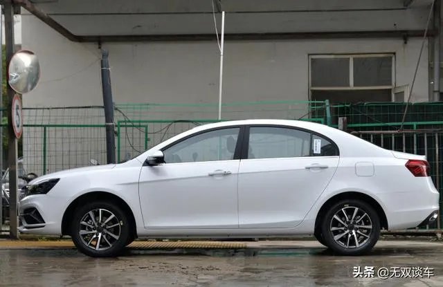 10万买什么车,内饰要好看?