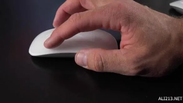苹果新鼠标Magic Mouse 2开箱!充电2分钟用9小时
