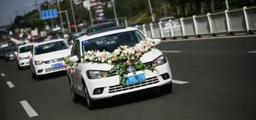 婚礼车队价格表 结婚一般要几辆车