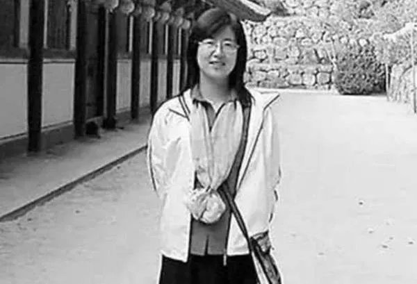 还记得47年前的“反潮流小英雄”黄帅吗,后来她怎么样了?