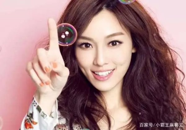 张韶涵新歌疑似回应范玮琪，这俩“姐妹”感情比电视剧还精彩，怎么回事？