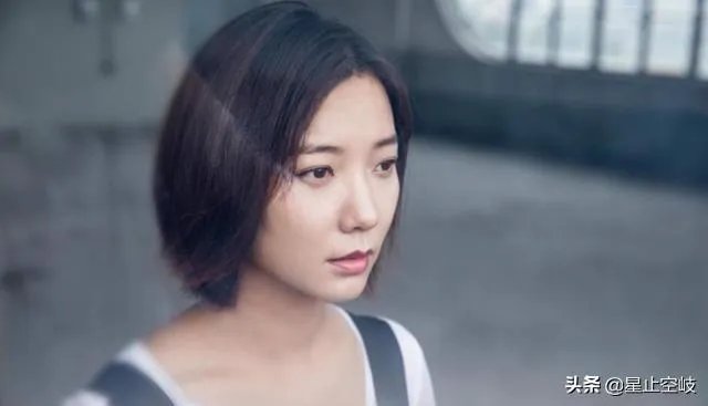 前几年爆红的王珞丹,怎么最近都没什么作品?退圈了吗?