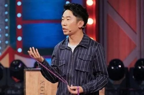 周深和杨迪都道歉了两次,为何《青春环游记》如此让人不解?