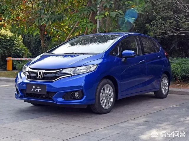 想要入手飞度,但是看到polo plus上市了,该选哪款吗?