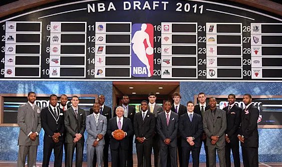 细数一下从96年至2014年nba选秀状元