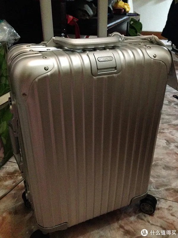 德国直邮 RIMOWA 日默瓦 Topas Multiwheel Cabin IATA Trolley 52 silber 旅行箱