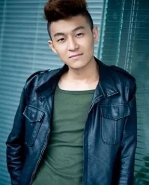 杨成瑞的单曲