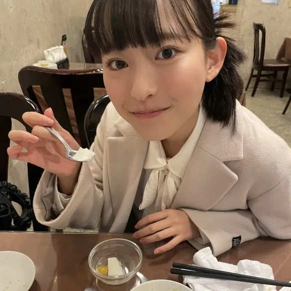 网友讨论:美女嘴巴大很可怕!但新垣结衣的嘴也不小