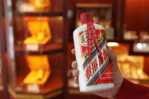 为什么Costco开店三天后,就宣布不卖茅台了?