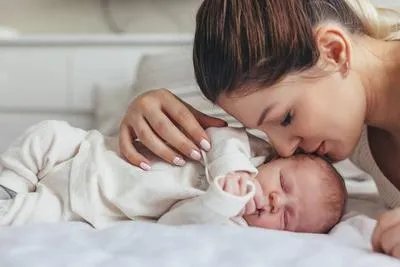 宝宝小便黄是什么原因 宝宝小便黄的3个原因浅析