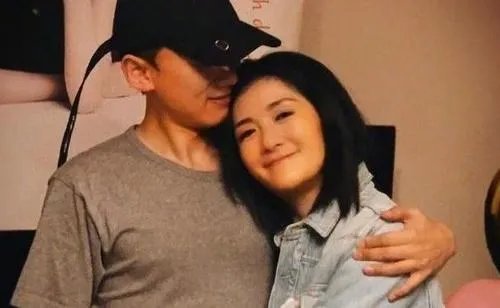 张杰当年为什么会选择比他大几岁的谢娜呢？