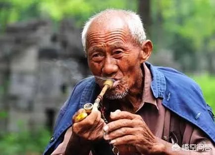 蛇怕烟油