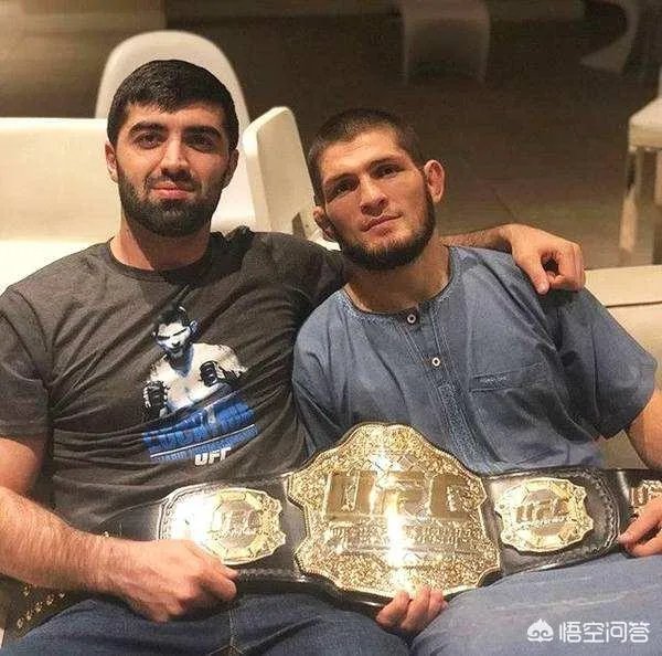 ufc中,小鹰的优点是什么?