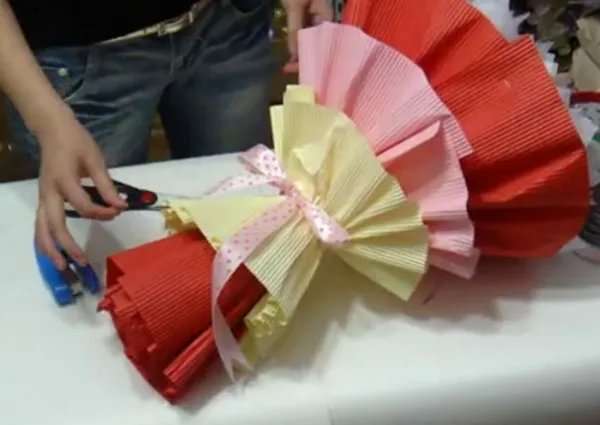 如何包装玫瑰花(图解)？