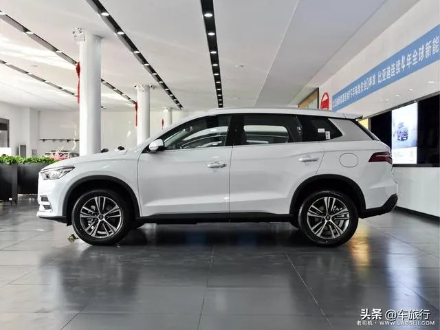 10万买什么车,内饰要好看?