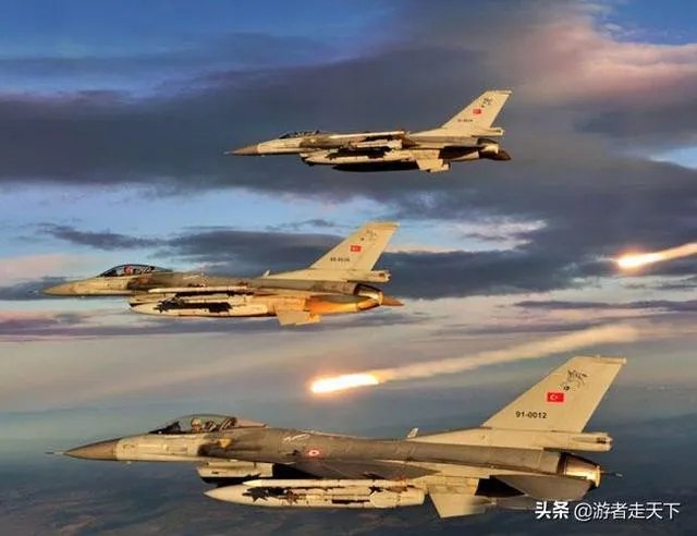 叙政府军称击落一架土耳其无人机,土耳其有无夺取伊德利卜制空权的本事?