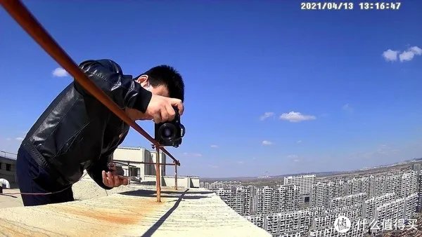 360推出摄像机新品:2.5K超高清画质,黑天也能拍彩色?