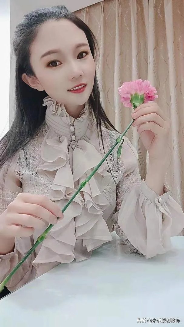 春装的靓点，怎样通过服装模特去诠释？
