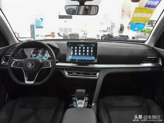 10万买什么车,内饰要好看?