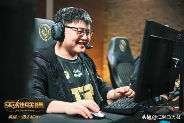 S9世界赛版本已定,对LPL大好!网友:这也太偏向Uzi了,直接把冠军给RNG吧,你怎么看