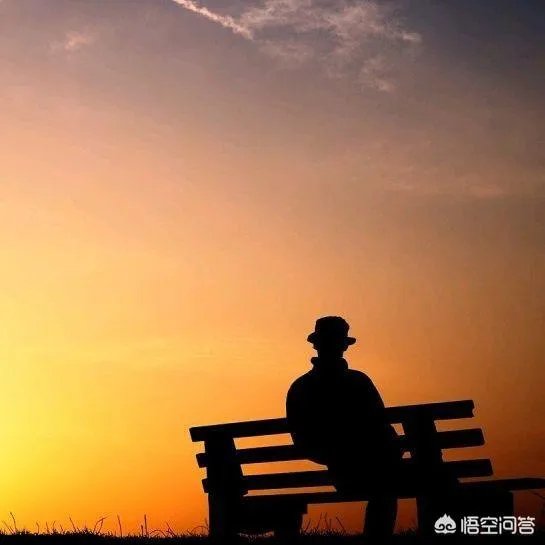 广西九旬老人病重住大棚，镇政府：当地忌讳老人在女儿家过世，你怎么看？