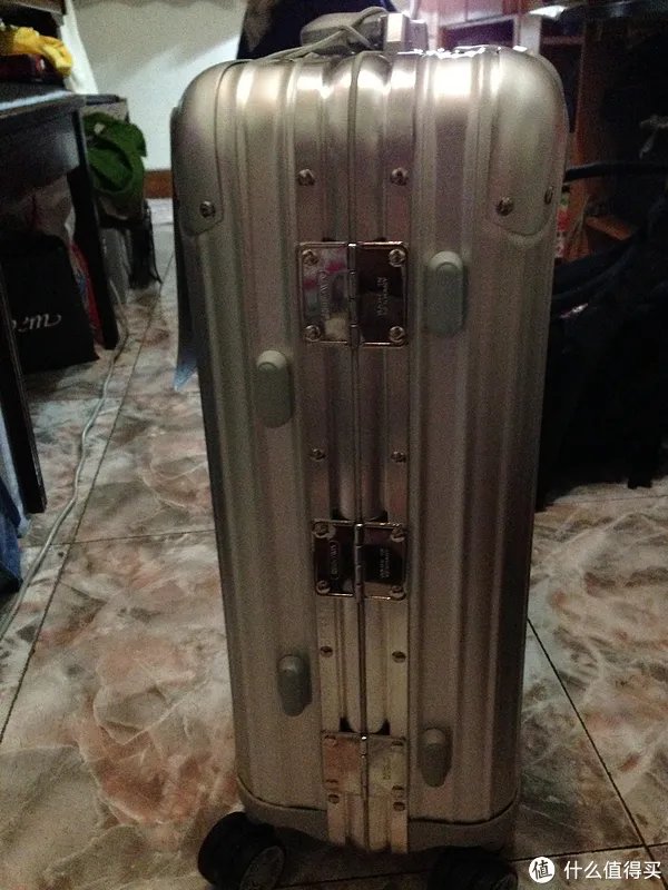 德国直邮 RIMOWA 日默瓦 Topas Multiwheel Cabin IATA Trolley 52 silber 旅行箱