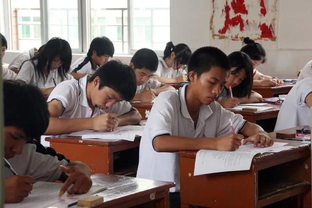 石家庄一模成绩出来了,500分,可以选择哪些学校?