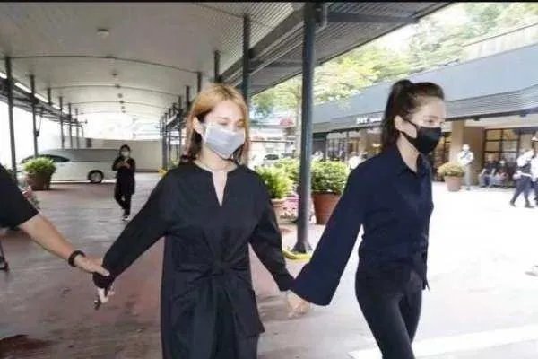 小鬼黄鸿升将进行花葬,什么是花葬?