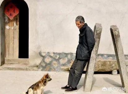 广西九旬老人病重住大棚，镇政府：当地忌讳老人在女儿家过世，你怎么看？