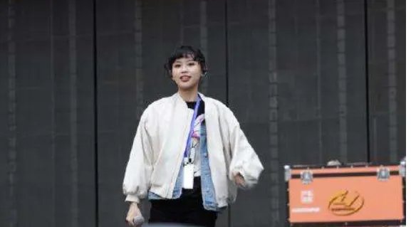 邢晗铭好声音夺冠邢晗铭的歌曲究竟好在哪?