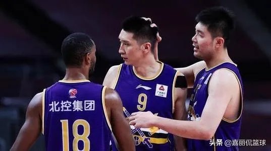孙悦轮休,北控4分险胜广州,福格准四双,如何评价?