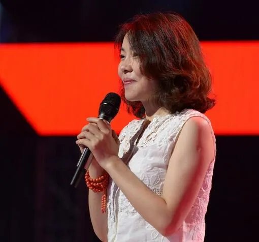 魏雪漫中国好声音我是真的爱你遭疯抢 网友吐槽其占新人便宜