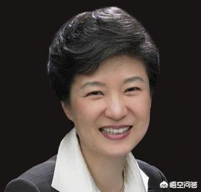 韩检方近日的举动,表达朴槿惠给李明博“腾地”的意思吗?