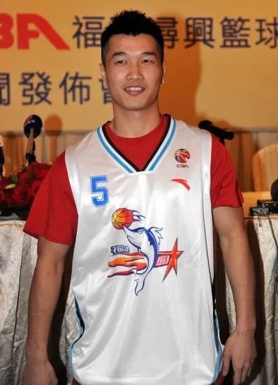 CBA有史以来,哪些球员身高不到1米8,实力却很强?