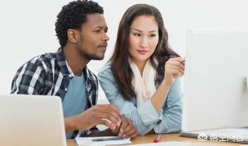 为什么夫妻两个不能在同一家公司上班?