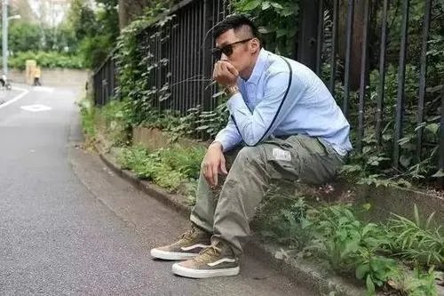 为什么全世界不买账余文乐也要娶王棠云?