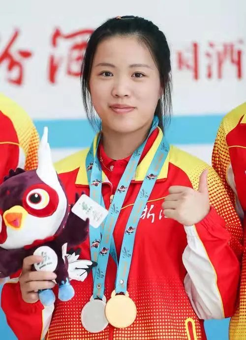 如何评价杨倩逆转夺得东京奥运会首金?