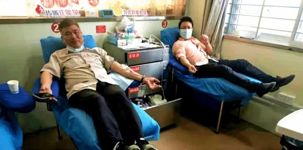 江西一位大叔14年献了110斤血液,这位大叔为何一直坚持献血?
