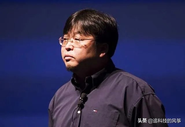 如何看待孙宇晨欲百万年薪聘请罗永浩「卖艺」?