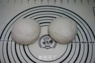 香肠披萨