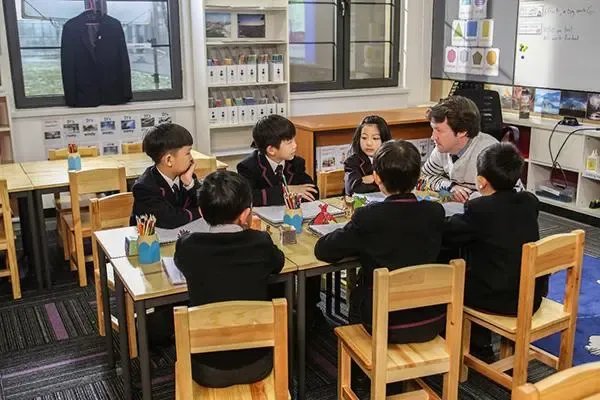 今秋开学起,劳动课正式升级为中小学独立课程,师资力量够吗?