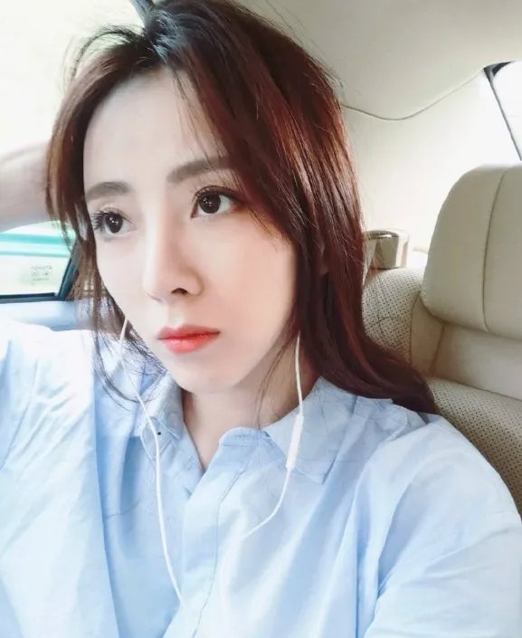 被“嫁”60岁老头后,李思思落泪数次,为什么?