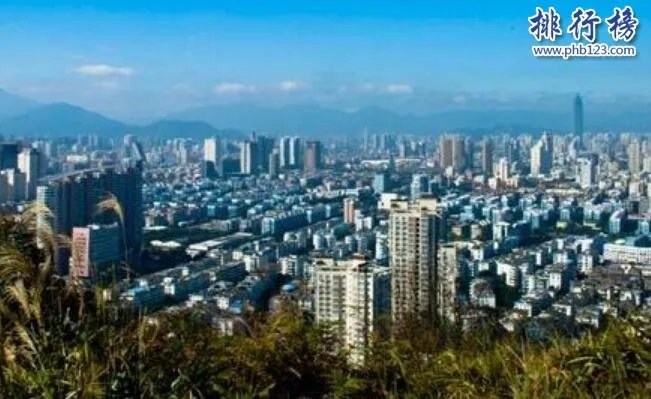 2018中国十大鬼城排名,威海高楼遍地却空无一人