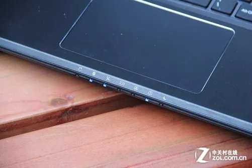 GTX860M独显配固态 机械革命MR X5评测
