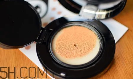 bobbi brown明星产品有哪些？bobbi brown胶囊气垫好用吗？