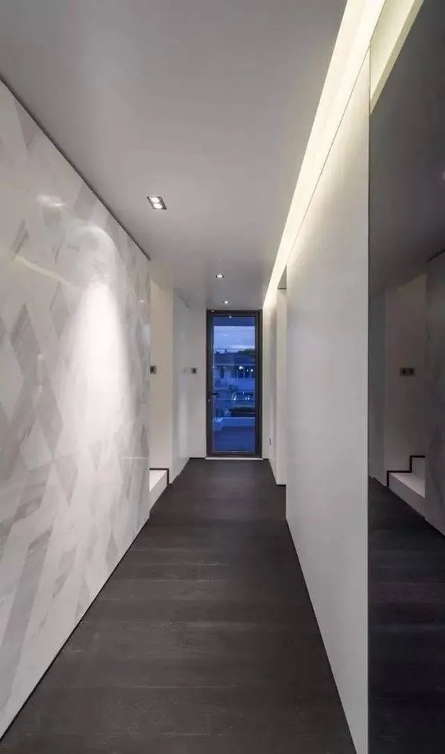 只有极简风才能hold住的豪品别墅，既美又有品！