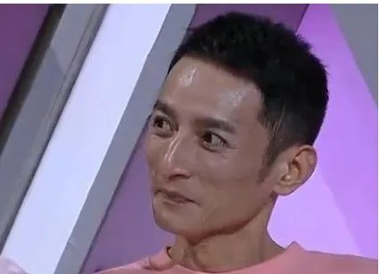 李维嘉为什么哭了？